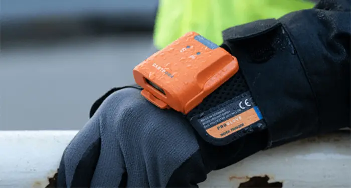 Wetterfester PROGLOVE Barcode-Scanner am Arbeitshandschuh